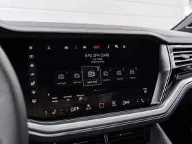 Volkswagen Touareg thumbnail 48