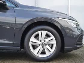 Volkswagen Golf thumbnail 13