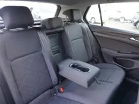 Volkswagen Golf thumbnail 15