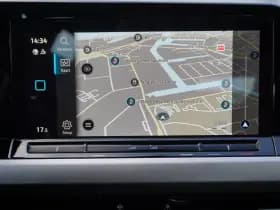 Volkswagen Golf thumbnail 22