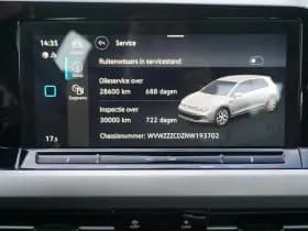 Volkswagen Golf thumbnail 26