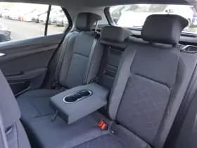 Volkswagen Golf thumbnail 33