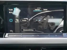 Volkswagen Golf thumbnail 46
