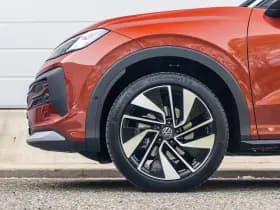 Volkswagen T-Roc thumbnail 12