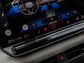 Volkswagen T-Roc thumbnail 41