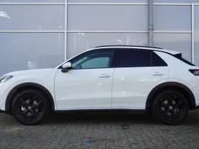 Volkswagen T-Roc thumbnail 12