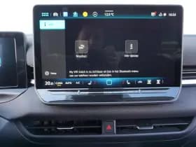 Volkswagen T-Roc thumbnail 37