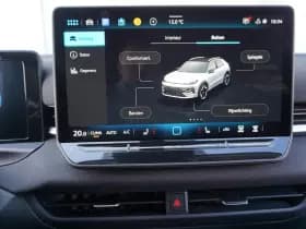 Volkswagen T-Roc thumbnail 41