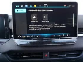 Volkswagen T-Roc thumbnail 49