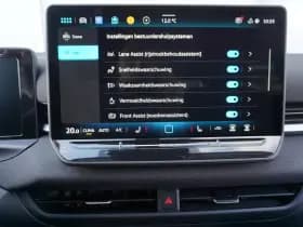 Volkswagen T-Roc thumbnail 52