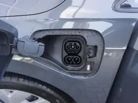 Volkswagen Golf thumbnail 16