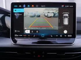 Volkswagen Golf thumbnail 31
