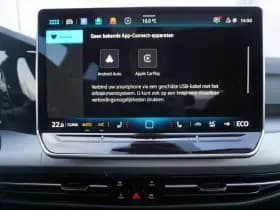 Volkswagen Golf thumbnail 32