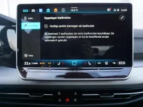 Volkswagen Golf thumbnail 61