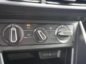 Volkswagen Polo thumbnail 26