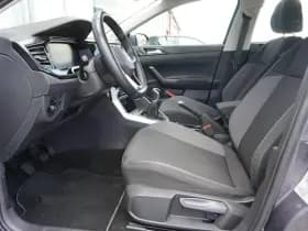 Volkswagen Taigo thumbnail 4