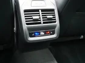 Volkswagen Passat thumbnail 21