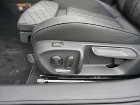 Volkswagen Passat thumbnail 24