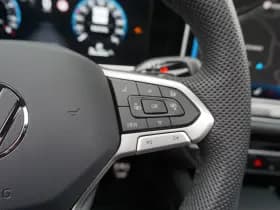 Volkswagen Passat thumbnail 30