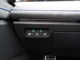 Volkswagen Passat thumbnail 49