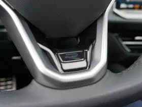 Volkswagen Passat thumbnail 51