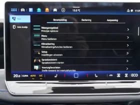 Volkswagen Passat thumbnail 57