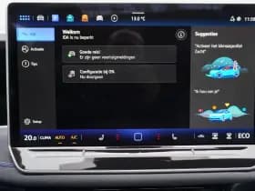 Volkswagen Passat thumbnail 59