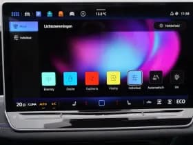 Volkswagen Passat thumbnail 61