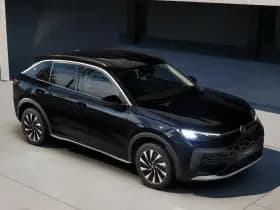 Volkswagen T-Roc thumbnail 11