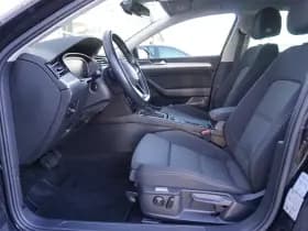 Volkswagen Passat thumbnail 4