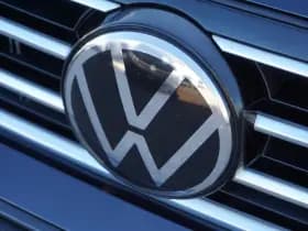 Volkswagen Passat thumbnail 33