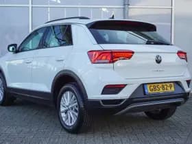 Volkswagen T-Roc thumbnail 11