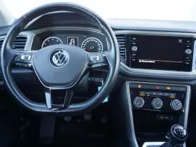 Volkswagen T-Roc thumbnail 19