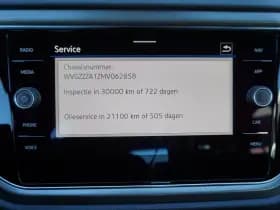Volkswagen T-Roc thumbnail 26