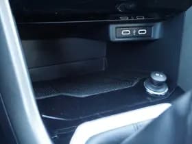 Volkswagen T-Roc thumbnail 28