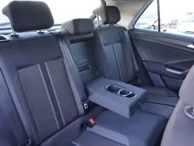 Volkswagen T-Roc thumbnail 35