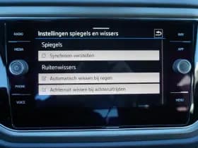 Volkswagen T-Roc thumbnail 50