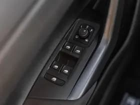 Volkswagen Polo thumbnail 24