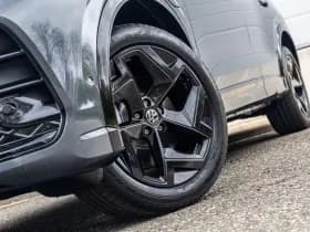 Volkswagen Tiguan thumbnail 35