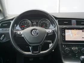 Volkswagen Golf thumbnail 20