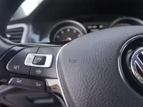 Volkswagen Golf thumbnail 22