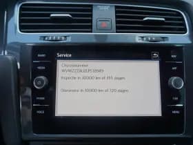 Volkswagen Golf thumbnail 27