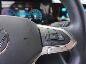 Volkswagen Golf thumbnail 22