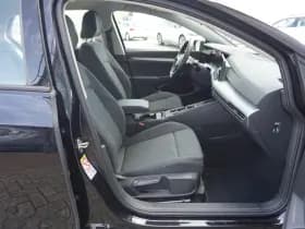Volkswagen Golf thumbnail 30
