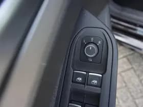 Volkswagen Golf thumbnail 34