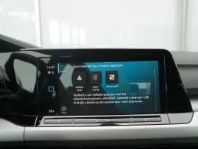 Volkswagen Golf thumbnail 28