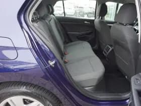 Volkswagen Golf thumbnail 33