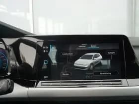 Volkswagen Golf thumbnail 46