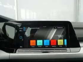 Volkswagen Golf thumbnail 51