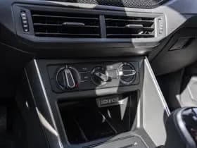 Volkswagen Polo thumbnail 28